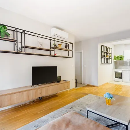 Apartment Sofija's Exclusive Parkside 2